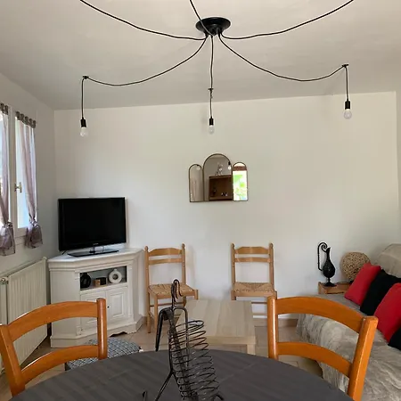 Σπίτι διακοπών Petite Maison Dans Un Village Du Gers Sabazan